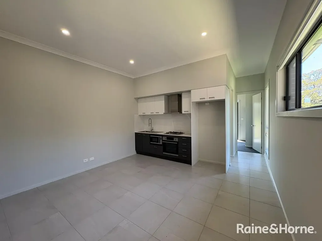 Two Bedroom Granny Flat in Prime Location!