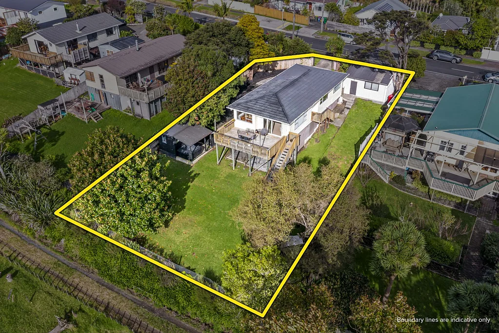 61 Mcentee Road, Waitakere, Waitakere City, Auckland