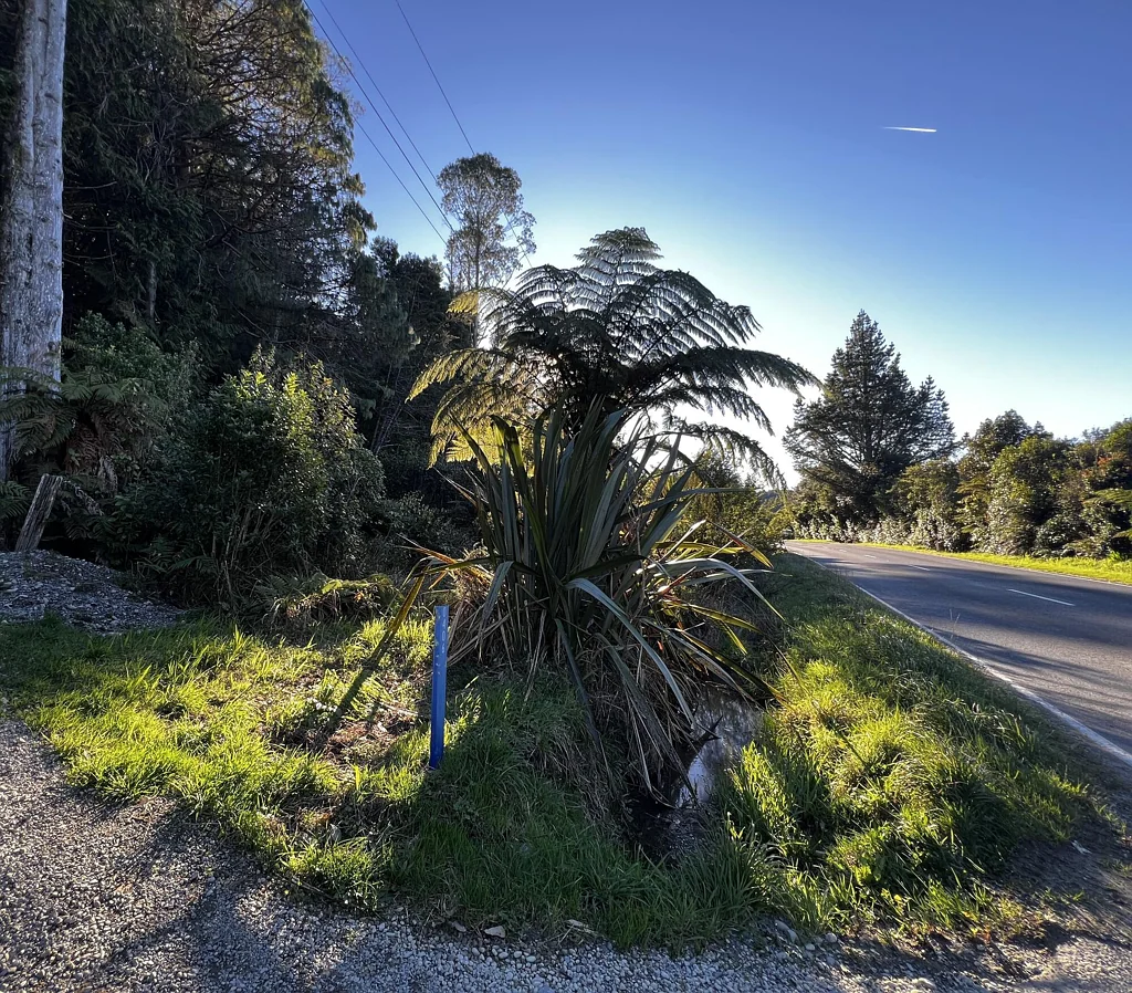Paroa Lifestyle Opportunity on Rutherglen