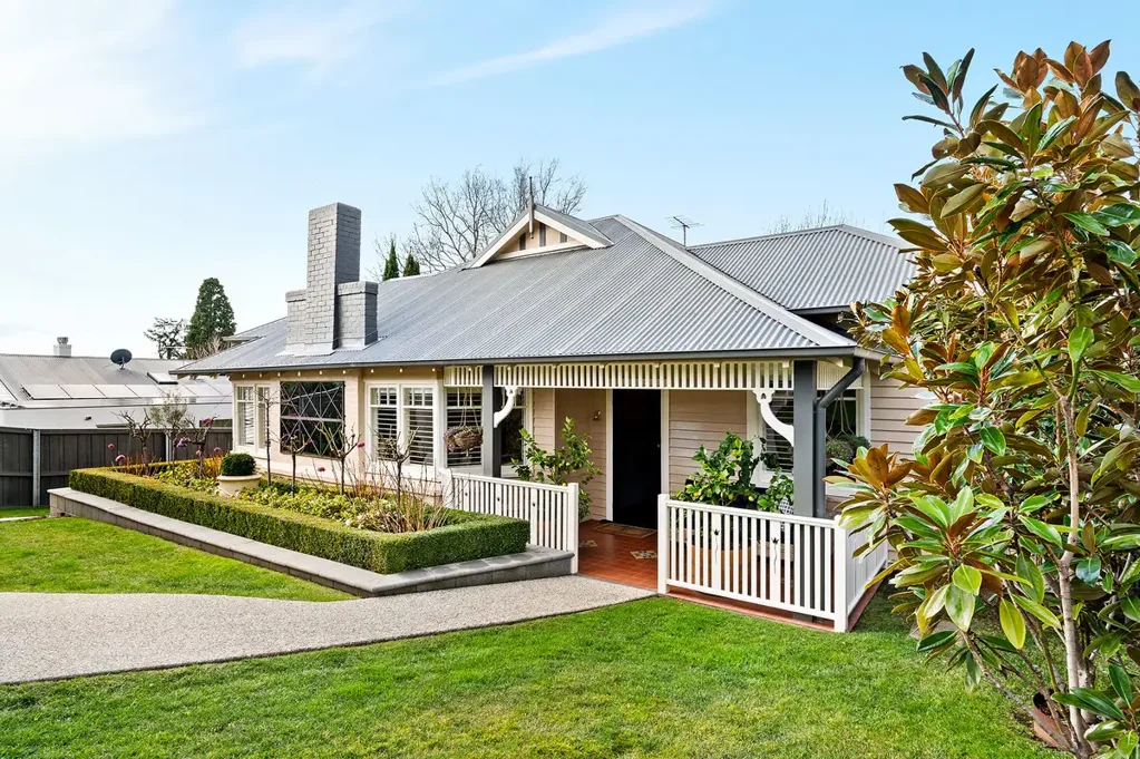 22 Fisher Avenue, Sandy Bay, TAS 7005
