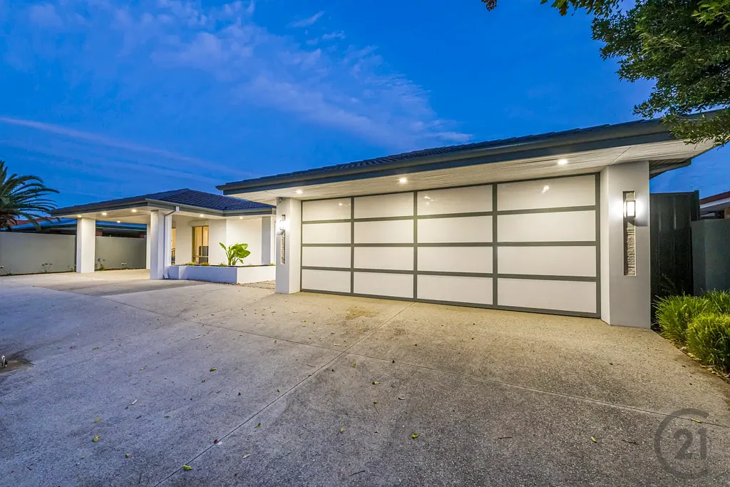 Meadow Springs 4房  Where life meets style - and luxury meets lifestyle.