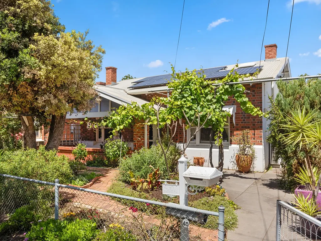 40 Nottingham Crescent, Glandore, SA 5037