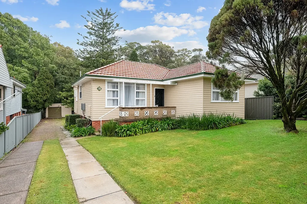 18 Kullaroo Road, Charlestown, NSW 2290