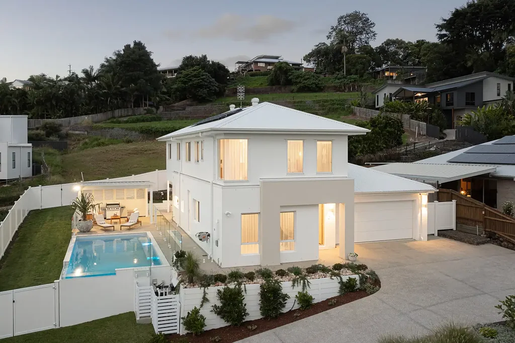 Buderim 6 Bedroom Elevated Luxury, Resort-Style Living, Blue-Chip Buderim