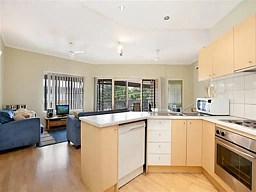 18/16-18 Mackillop St, Parap