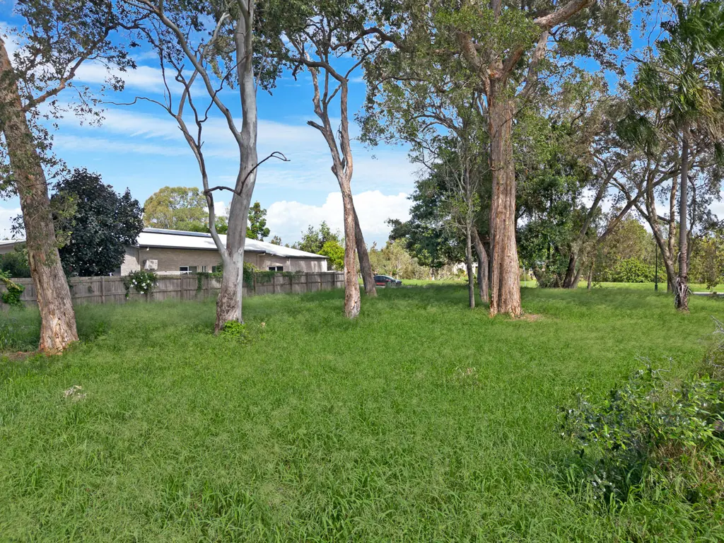 Dundowran Beach Half Acre Close To The Beach