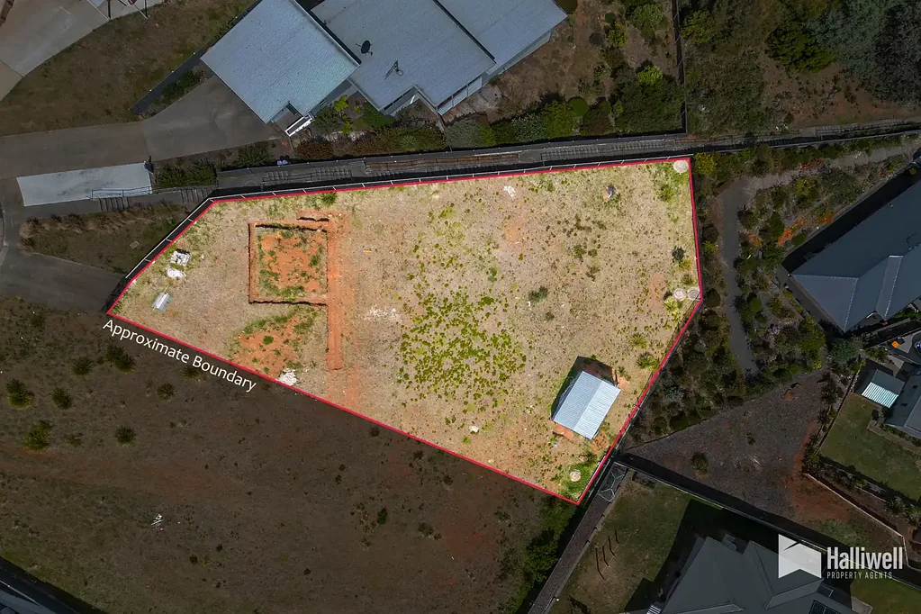 Stony Rise Stunning Views in Prestigious Location!