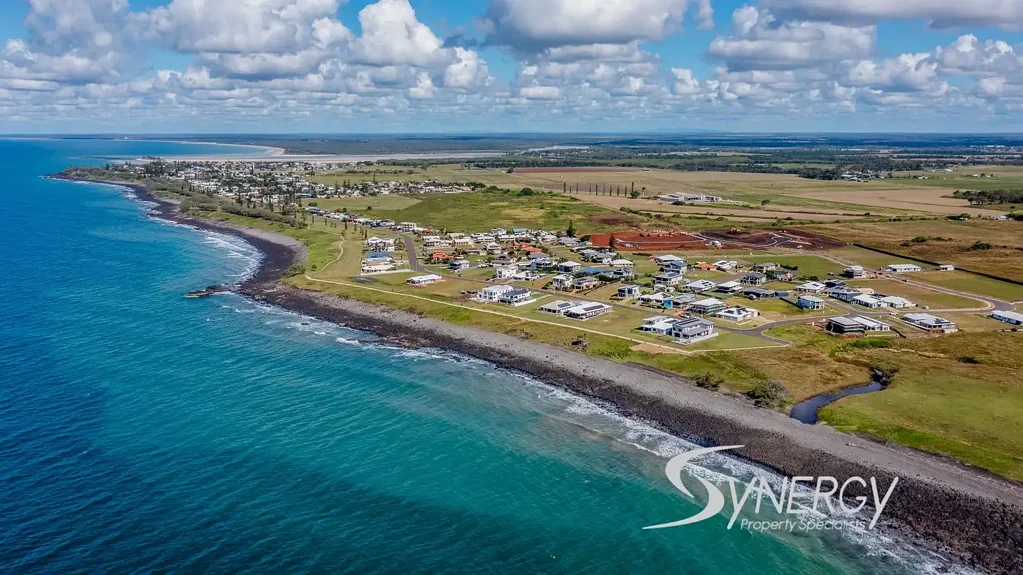 9 Manta Ray Place, Elliott Heads, QLD 4670