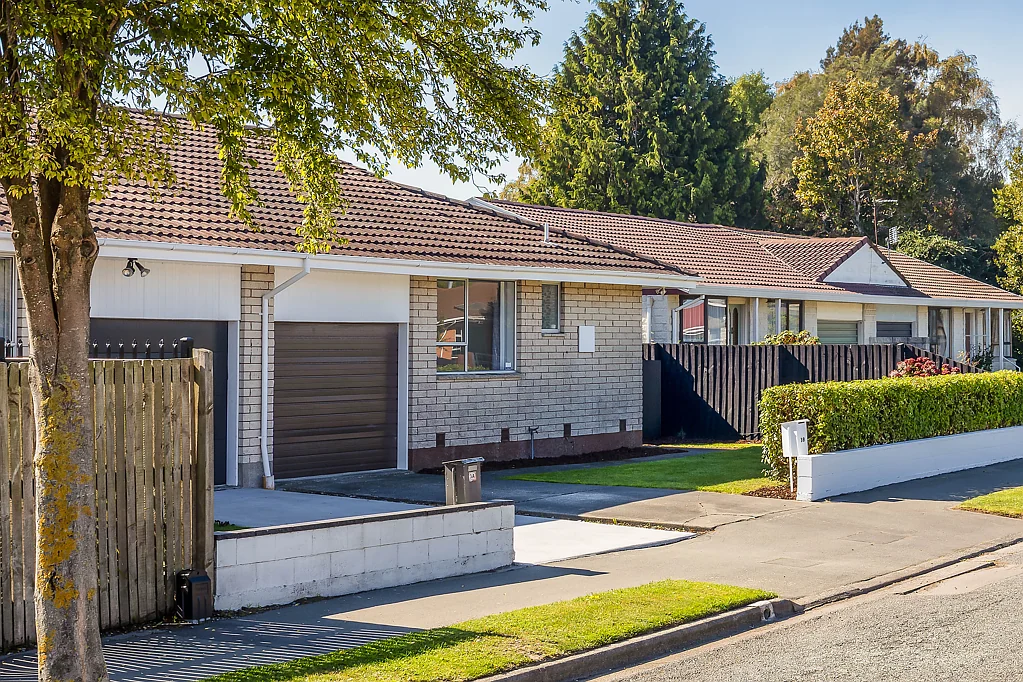 2/3 Quinton Place, Bishopdale, Christchurch, Canterbury