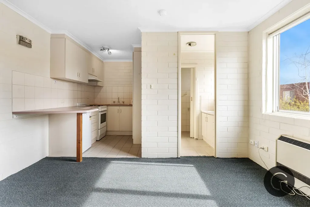 Perfectly Positioned Studio Apartment