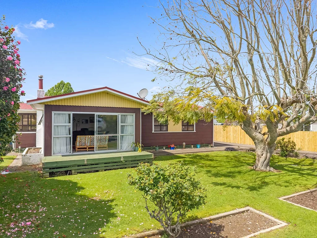 Edgecumbe 3ਬੈੱਡਰੂਮ Fantastic Home Or Ideal Investment
