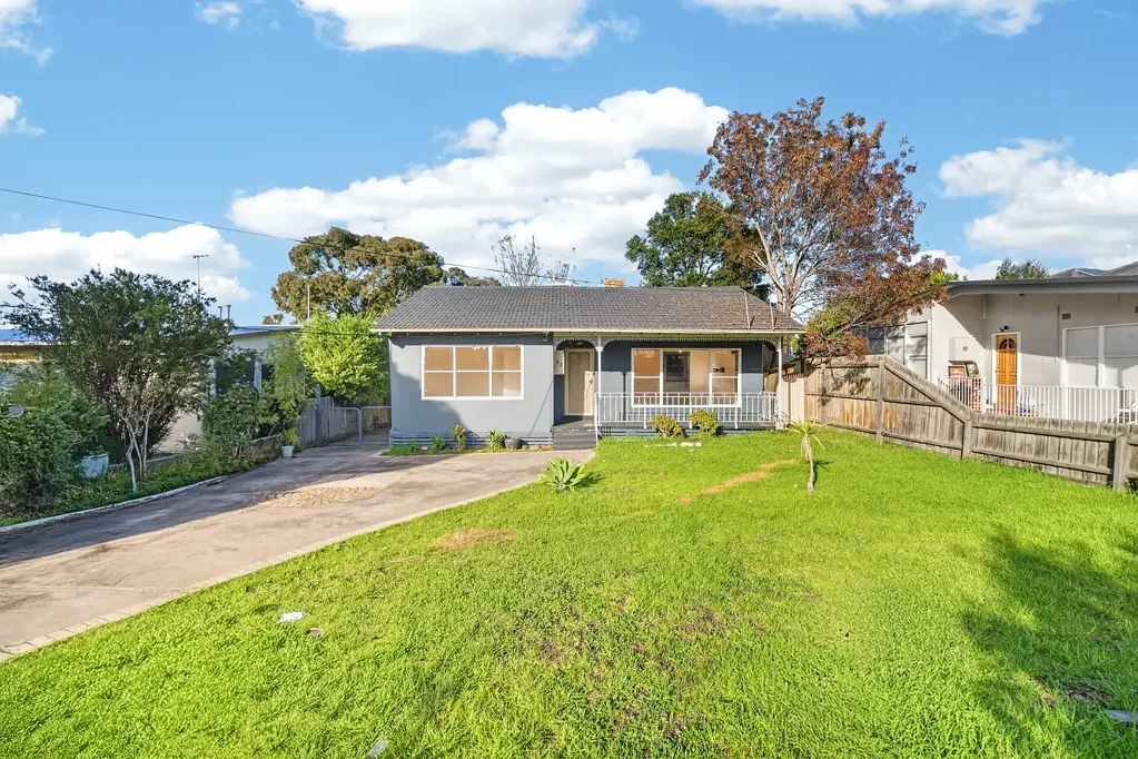 Stylishly Refreshed Home with Generous Outdoor Space and Everyday Convenience