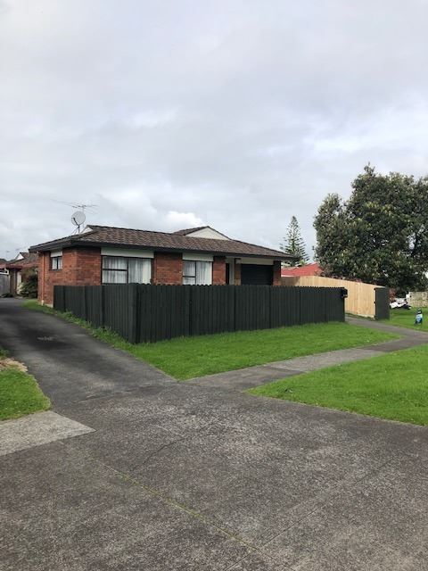 2/328 Bucklands Beach Road, Bucklands Beach, Auckland - Manukau, 3 침실, 0 욕실, House