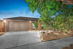 4 St Elmo Place, South Morang