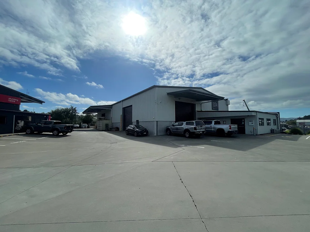 Raumanga Tidy industrial facility - Easy SH1 access