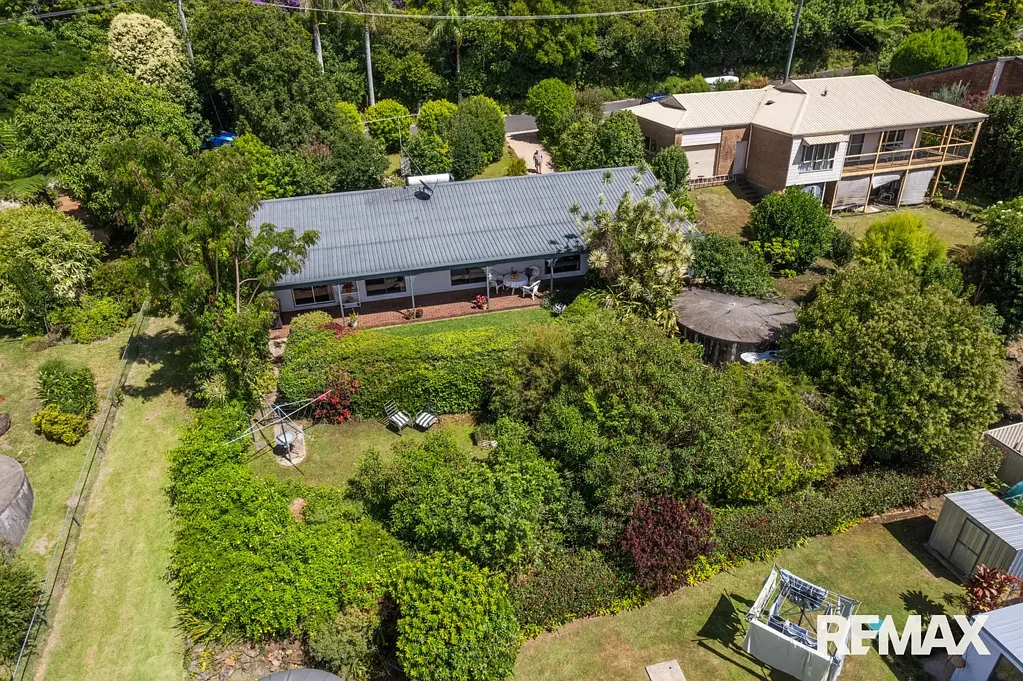 9 Deodar Court, Mapleton, QLD 4560