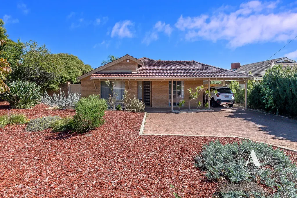 24 Morphett Crescent, Bateman, WA 6150, 4 Bedrooms, 2 Bathrooms, House