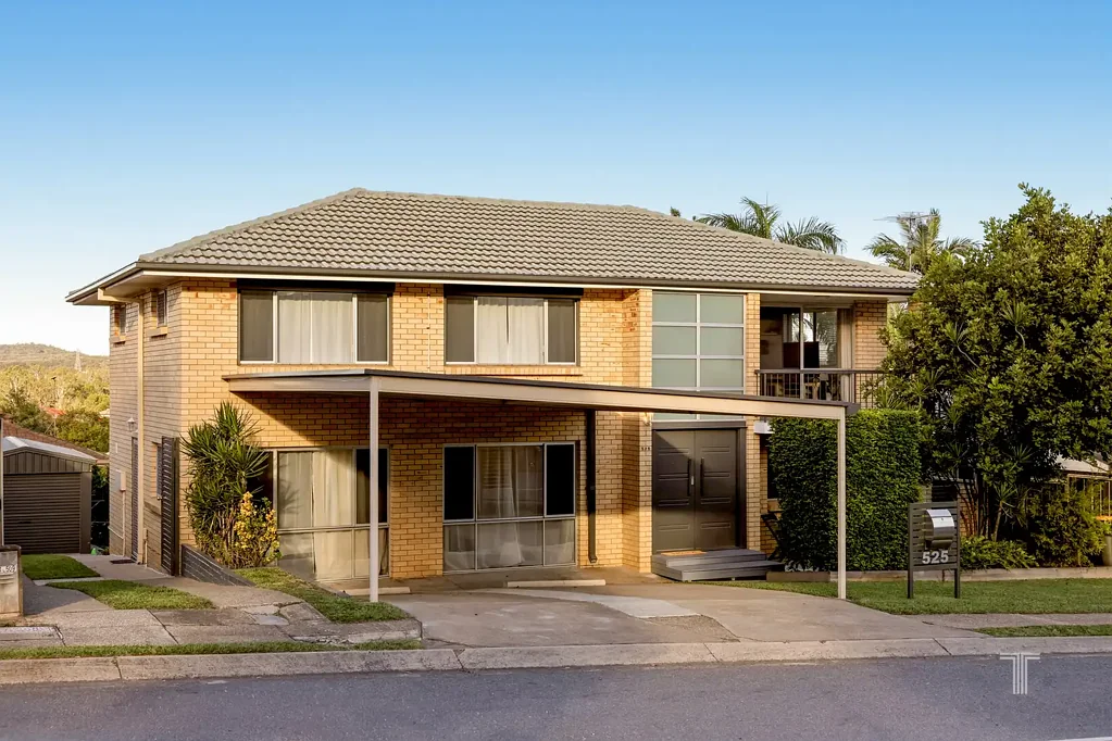 Mansfield 3Zimmer Dual Living Potential In Prime Location