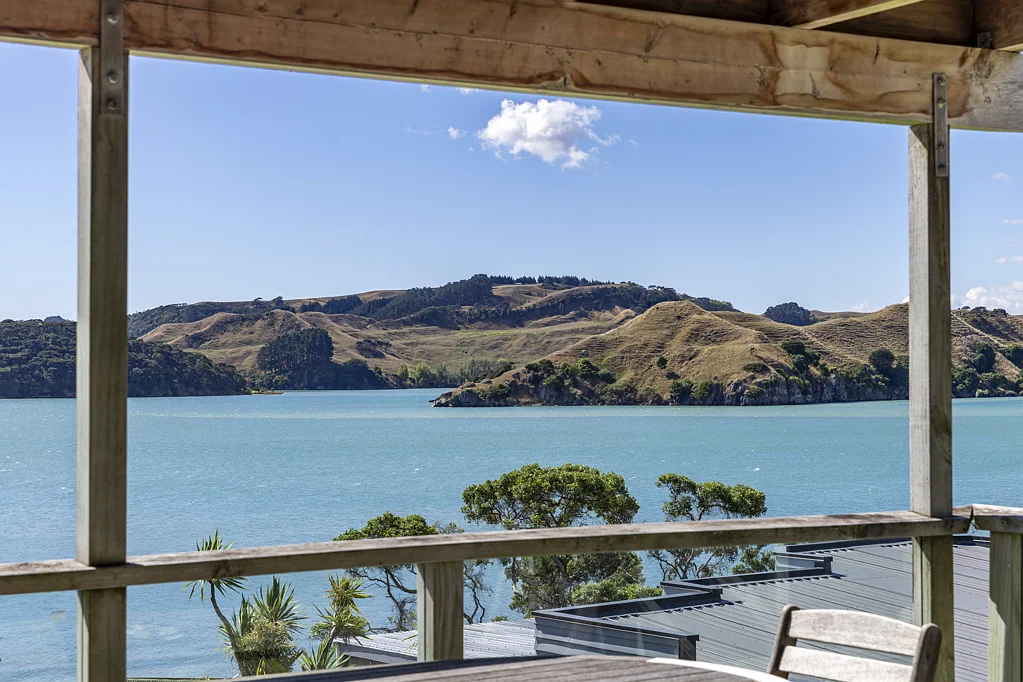 24C Rose Street, Raglan, Waikato