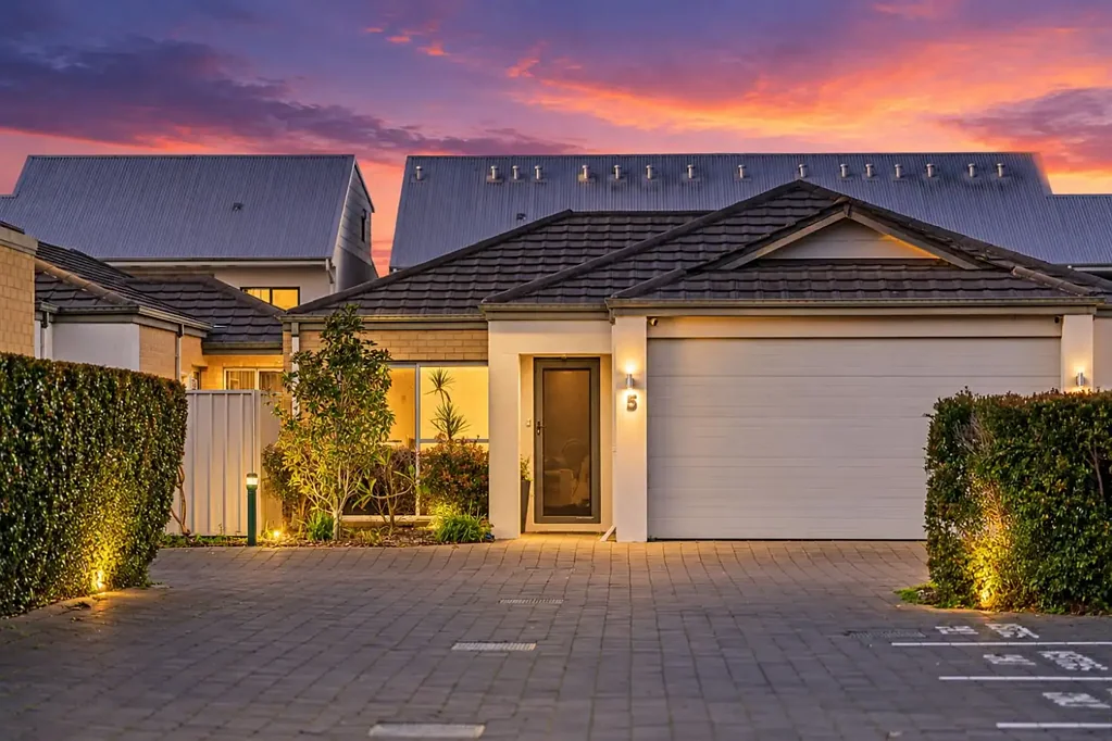 Canning Vale 3Kwarto Location, privacy and serenity all wrapped into one!