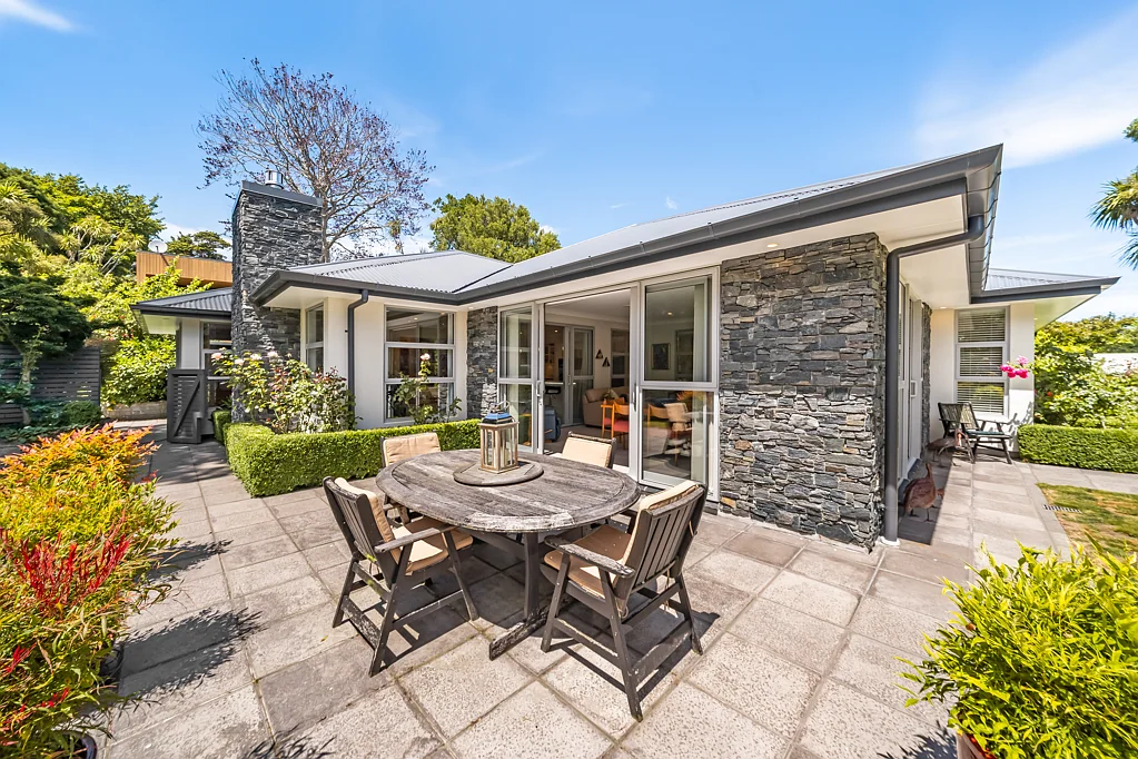 6 Bateson Way, Heretaunga, Upper Hutt, Wellington