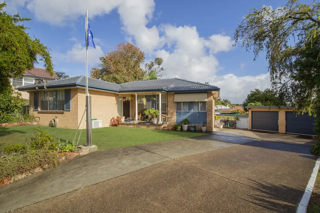 Wallsend 3 Bedroom Family Living with Room to Grow