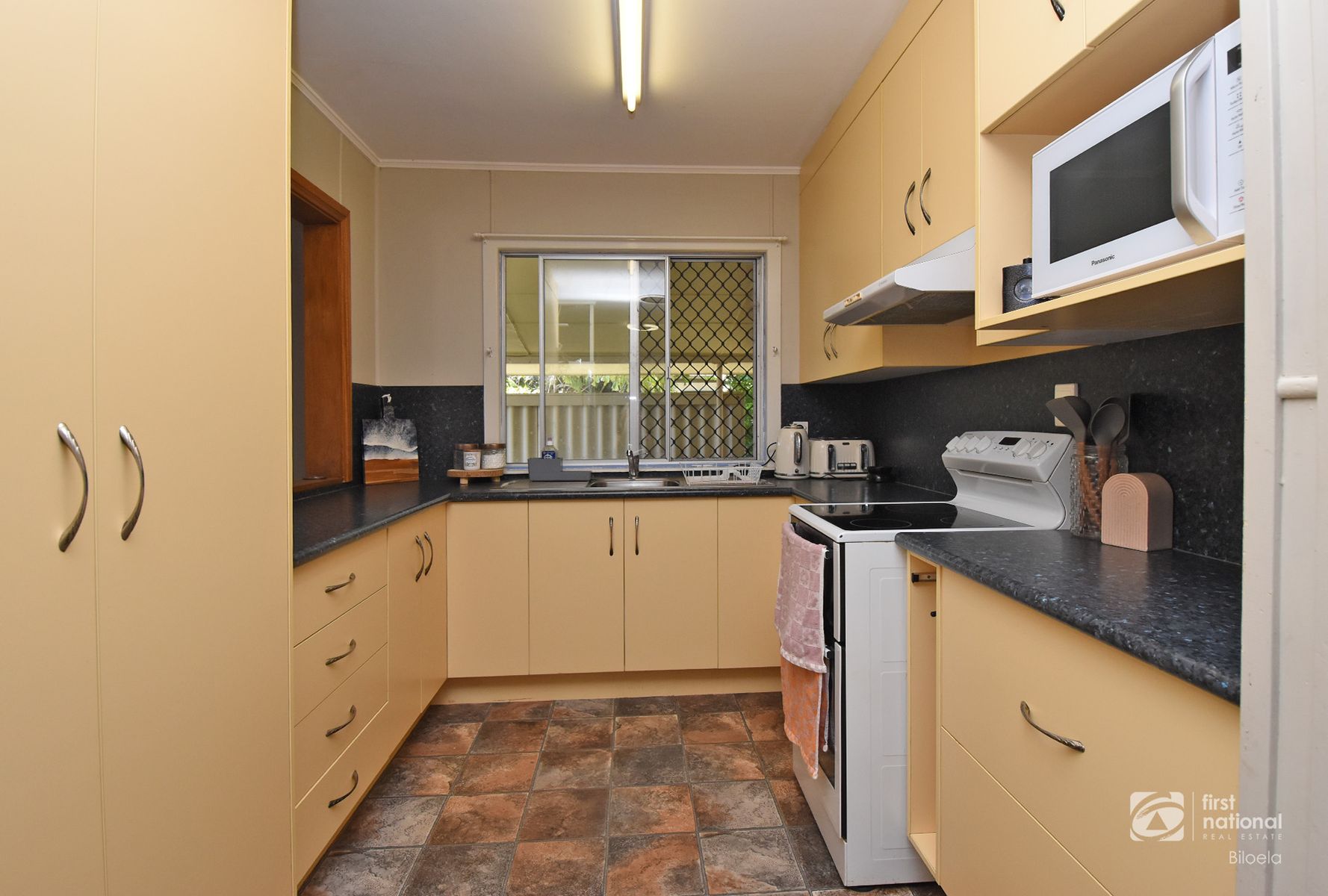 151 BELL ST, BILOELA QLD 4715, 0房, 0浴, House