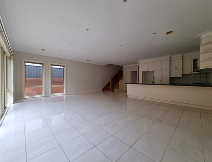 34 Glencannon Crescent, Clayton South, South East Melbourne, 3 ห้องนอน, 2 ห้องน้ำ, House