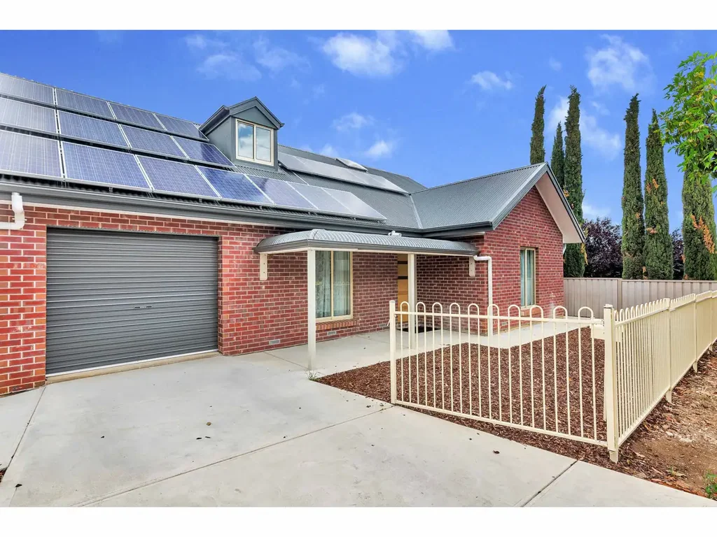 Marvellous on McKinlay!