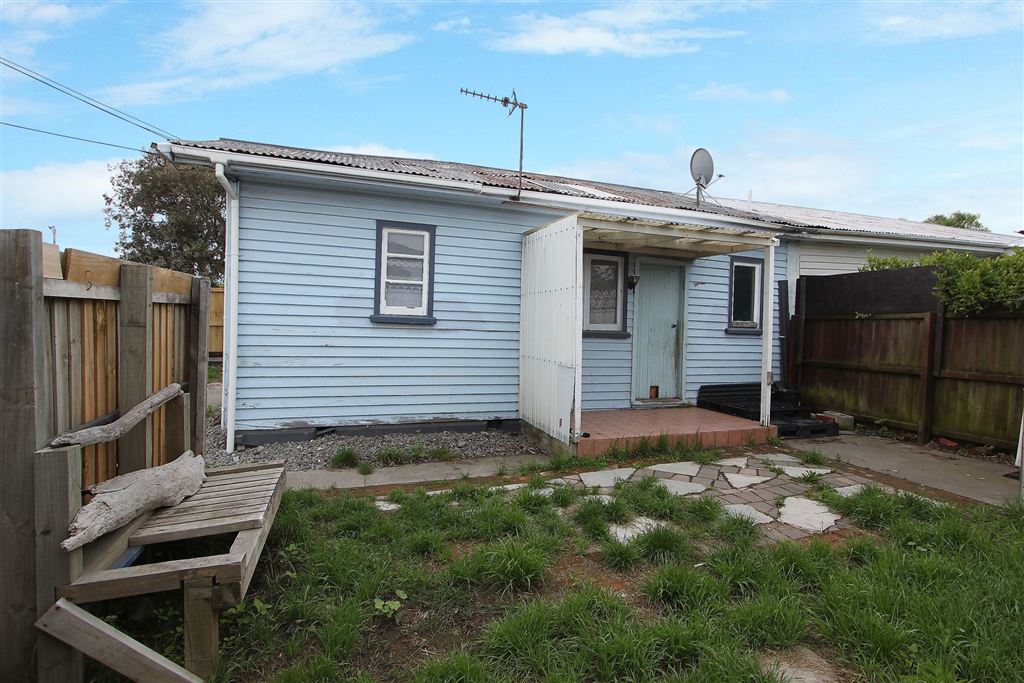 154 Bowhill Road, New Brighton, Christchurch, 2 ห้องนอน, 1 ห้องน้ำ