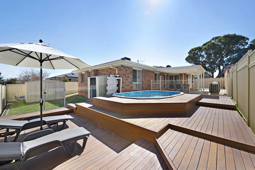 48 Hanrahan Crescent, Dunlop, ACT 2615