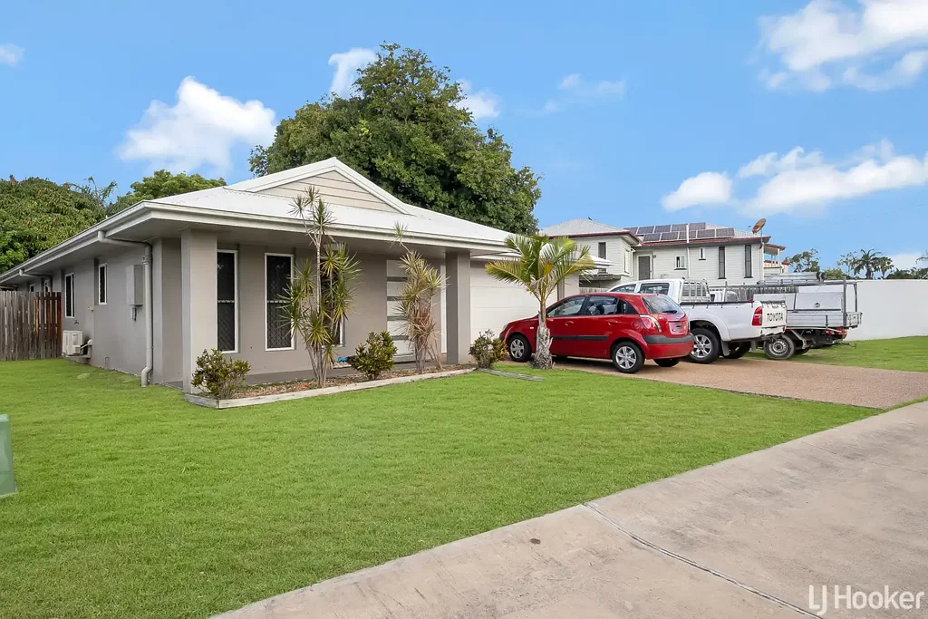 Modern Low-Set Home!