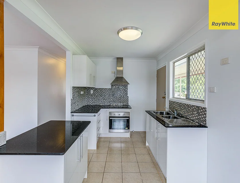 354 Kingston Road, Slacks Creek, Brisbane - Southern Region, 3 habitaciones, 2 baños, House