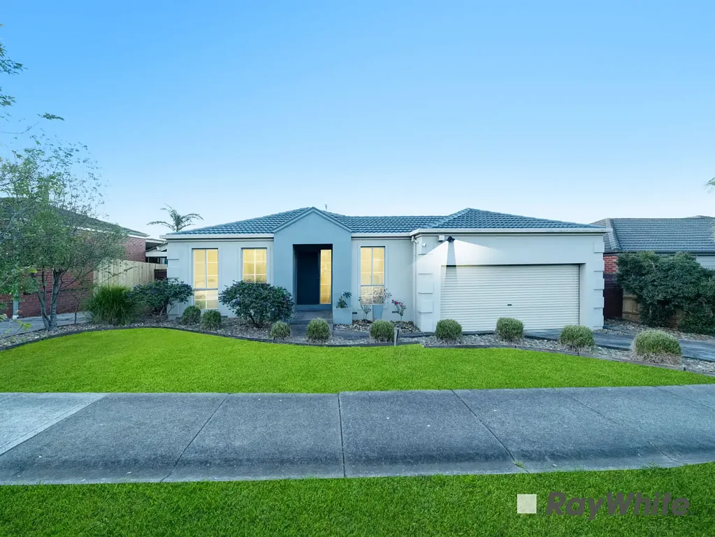 Narre Warren South 4房  Comfort, Space and Outdoor Entertaining Combined