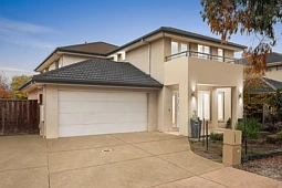 34 Bayside Drive, Point Cook
