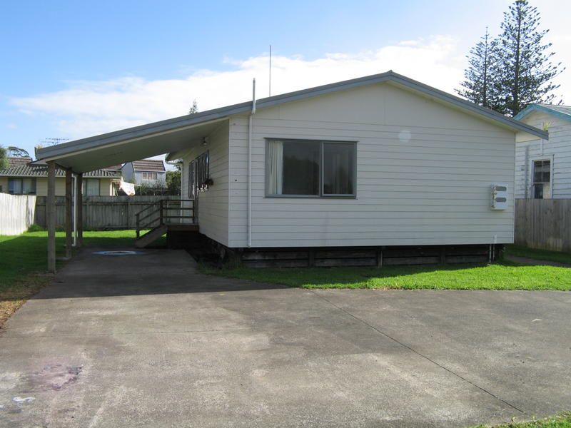 33c Springs Road, Parakai, Auckland - Rodney, 3 Kuwarto, 1 Banyo