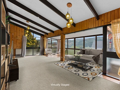 Stokes Valley 3房  Freshly priced and awaiting  a new family!