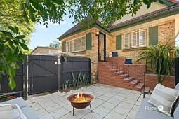 2/226 Herston Road, Herston