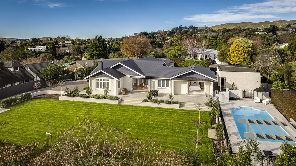 Havelock North 4 Slaapkamer Luxurious living in a prized village setting