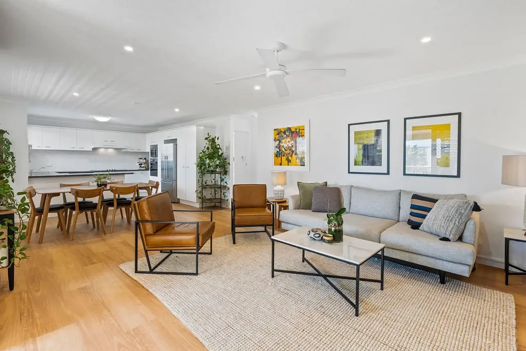 10/98 Pembroke Road, Coorparoo, QLD 4151