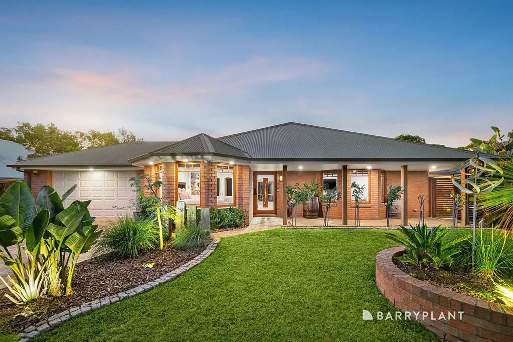 7 Rural Place, Doreen, VIC 3754