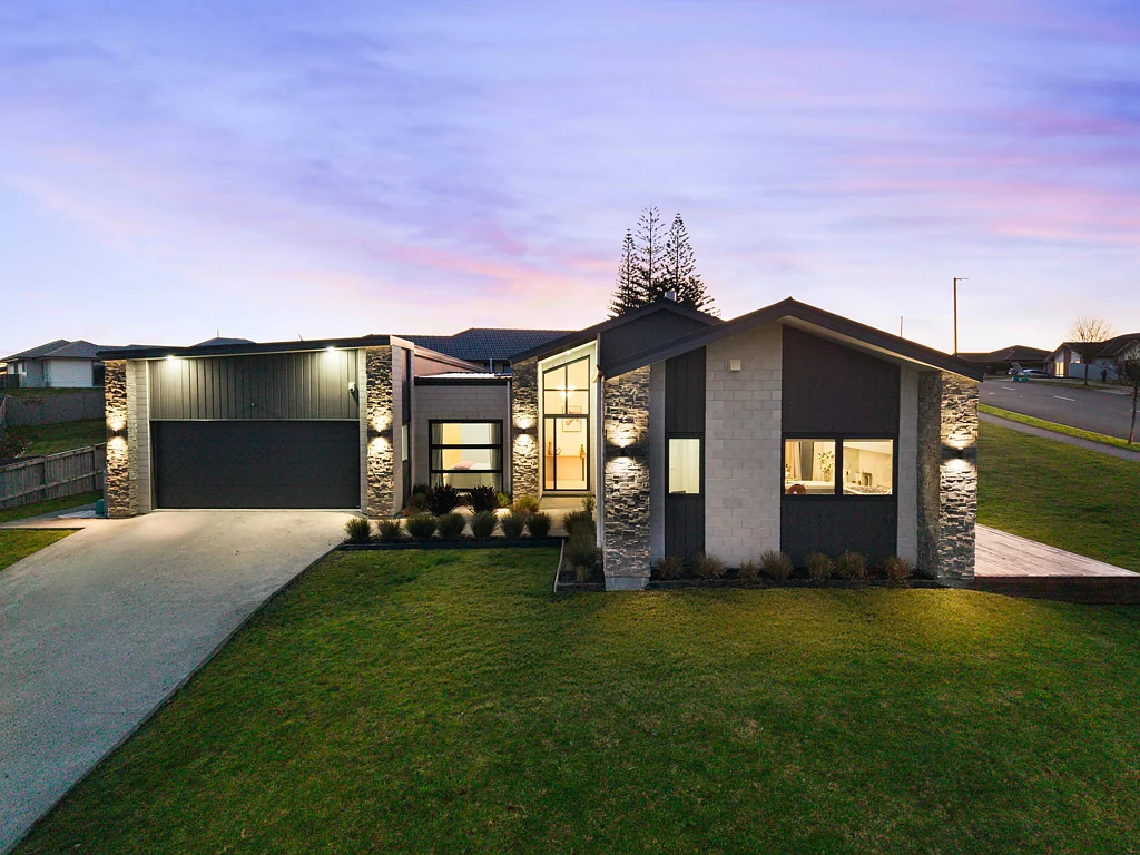 2 ULCOATS LANE, Pokeno, Franklin, Waikato District