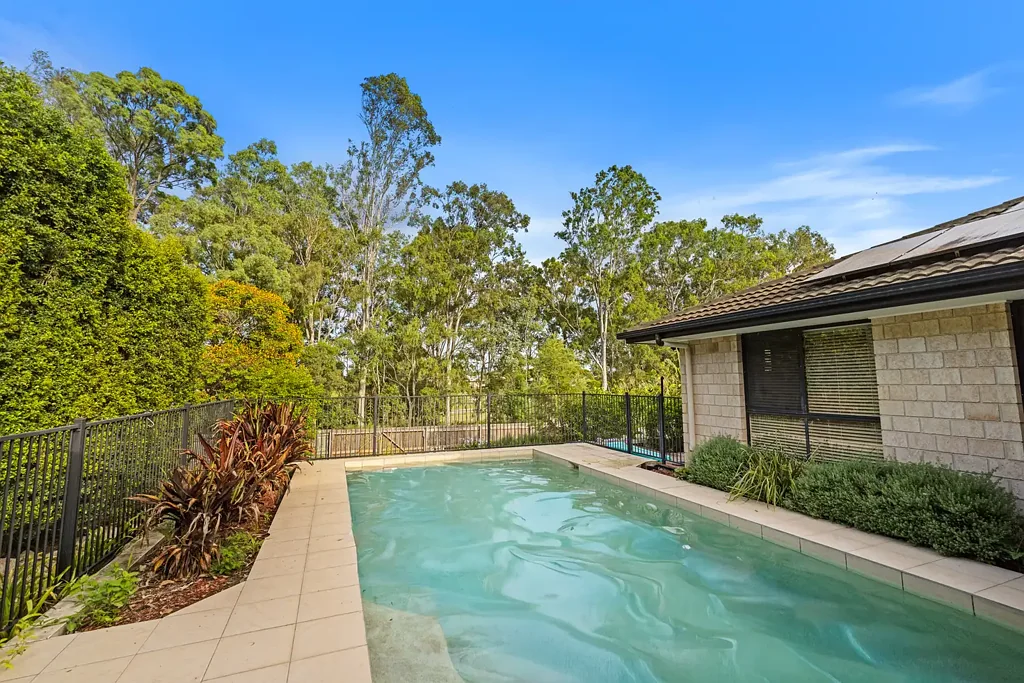 28 Bushland Drive, Southside, QLD 4570