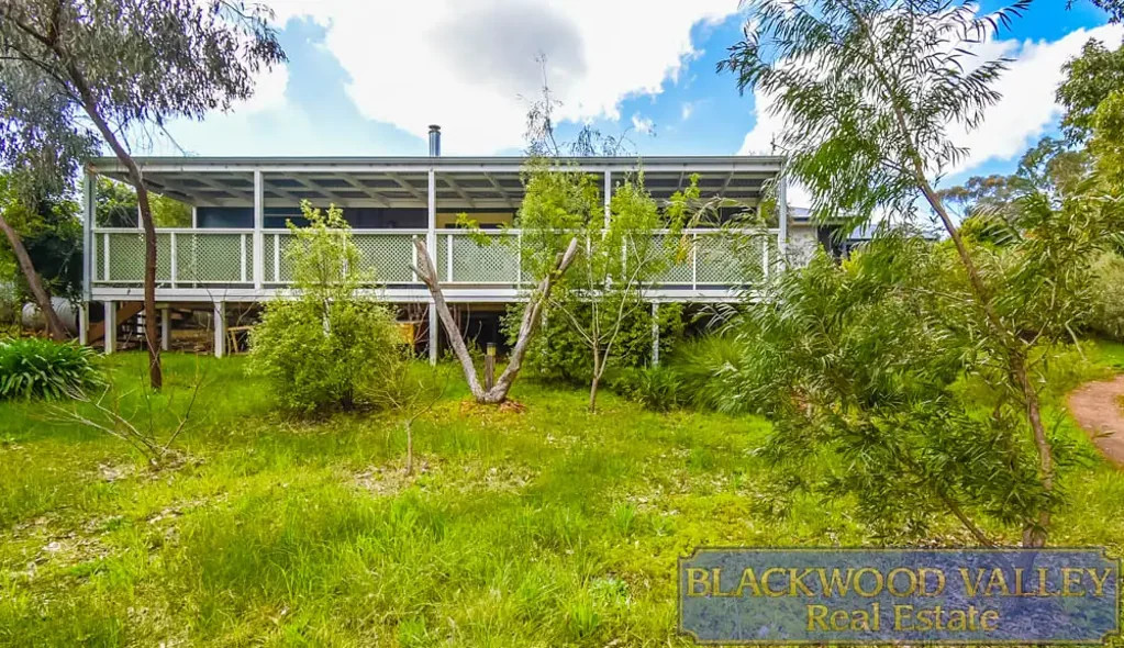 72 Spencer Street, Bridgetown, WA 6255