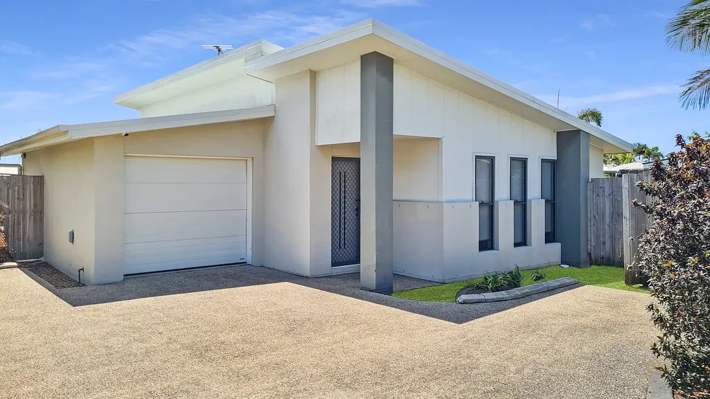 Hay Point 2ਬੈੱਡਰੂਮ High-Yield Coastal Half-Duplex – Individually Titled & No Body Corporate