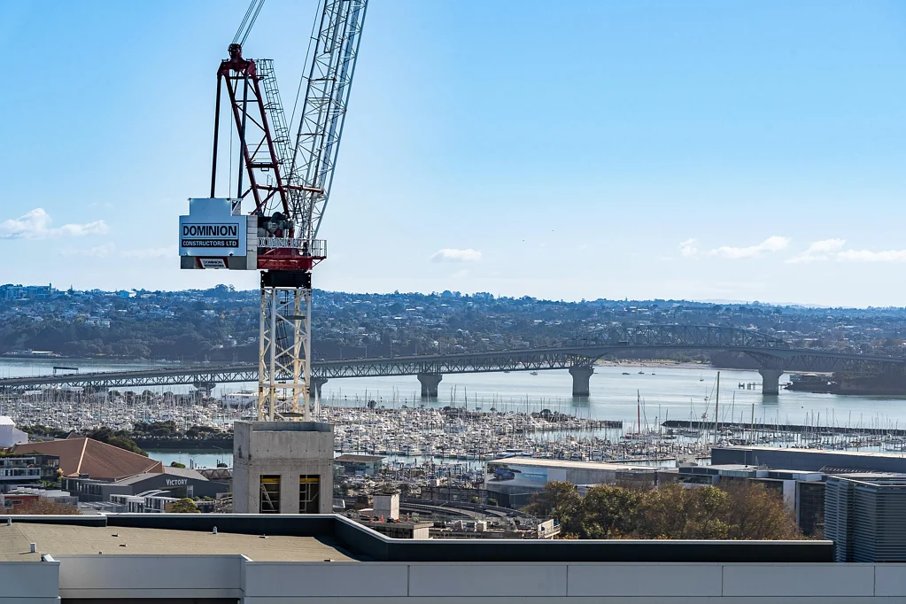 Auckland Central 2Moenga Freehold Penthouse Dual-Key Two Rental Incomes