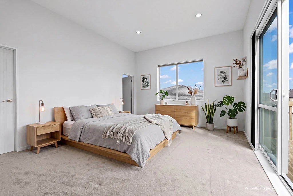 Pinehill 6 Bedroom MUST SELL! Luxury Family Living in Rangi Zone
