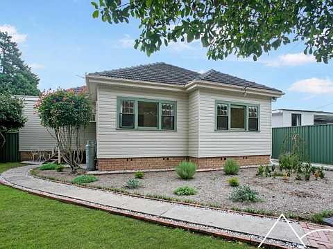 Country Cottage Charm