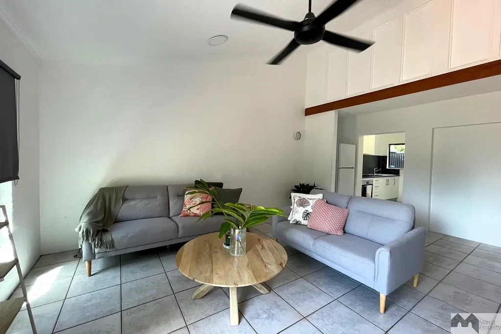 Holloways Beach 2Habitaciones TROPICAL RETREAT – STEPS FROM THE SHORELINE