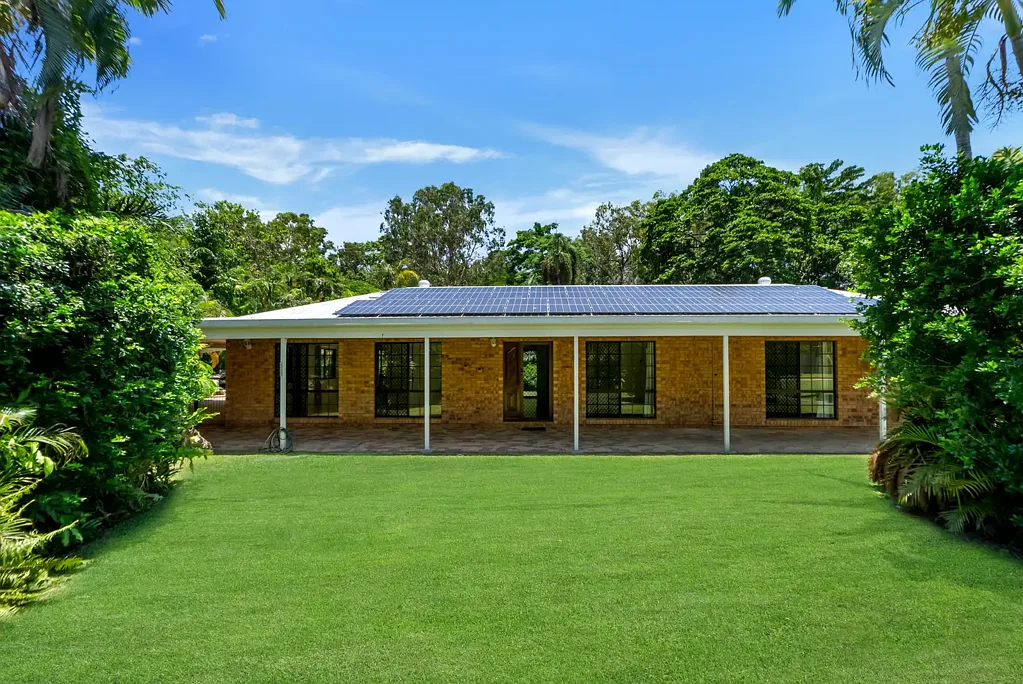 MASSIVE BLOCK WITH ROOM FOR ALL THE FAMILY AND TOYS! - 6 MONTH LEASE